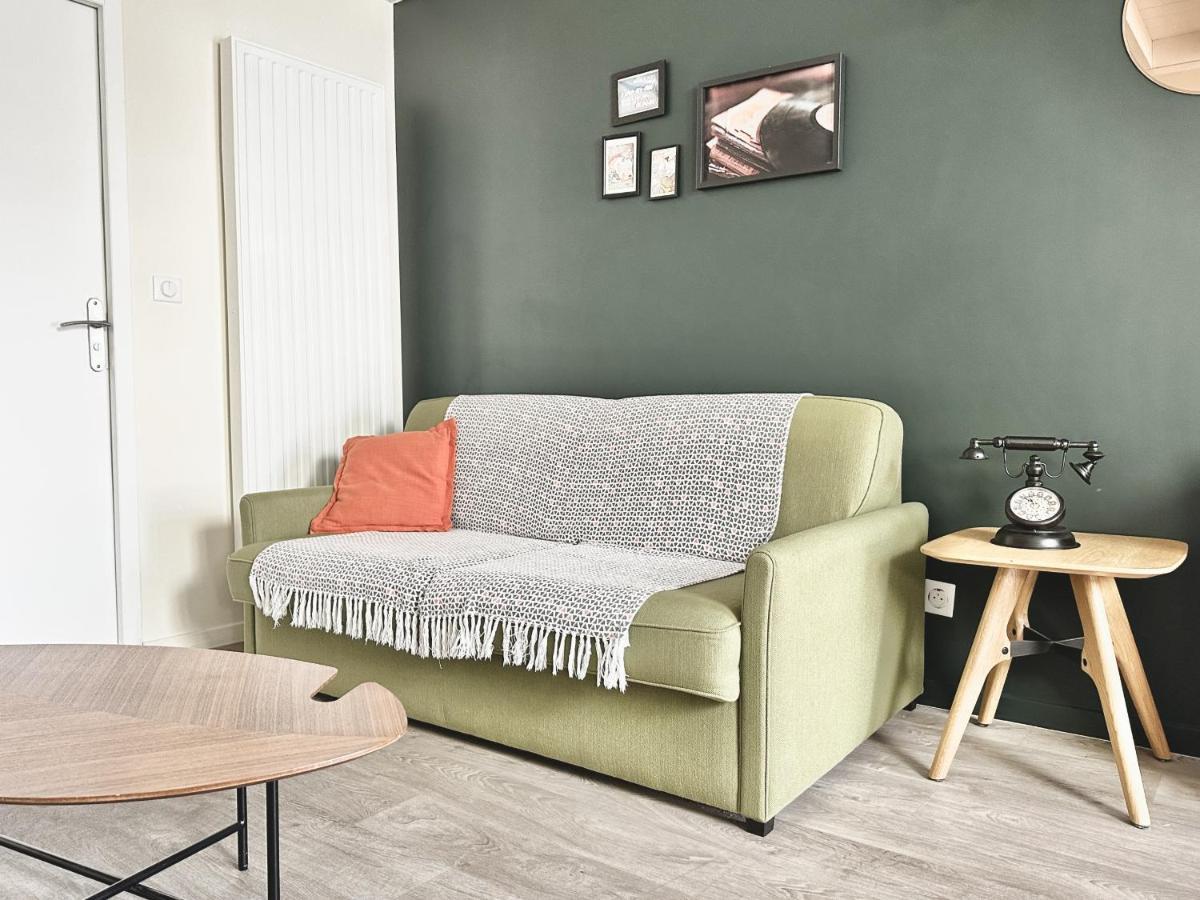 Le Patio De Loiseau Apartment เลอม็องส์ ห้อง รูปภาพ