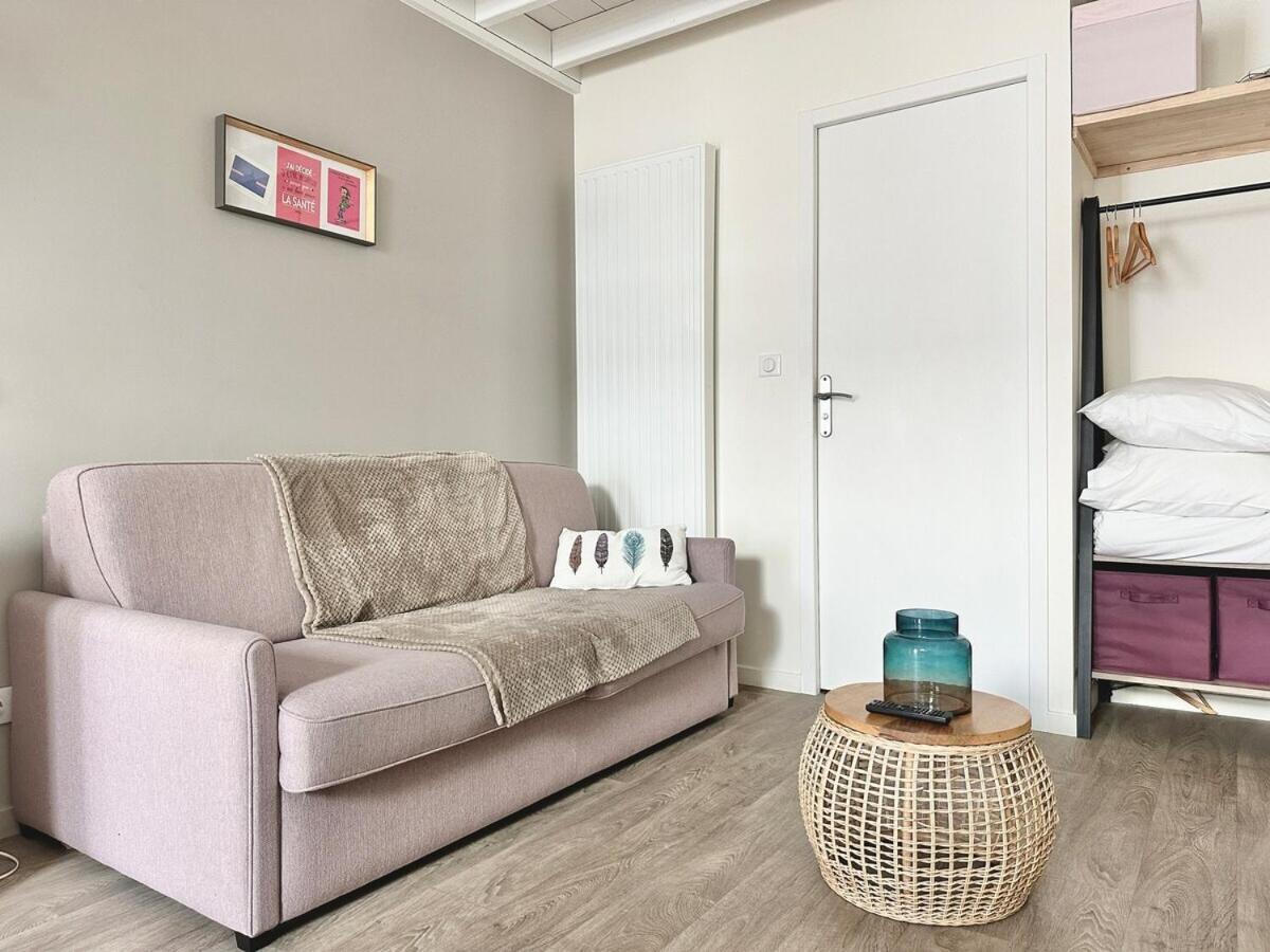 Le Patio De Loiseau Apartment เลอม็องส์ ห้อง รูปภาพ